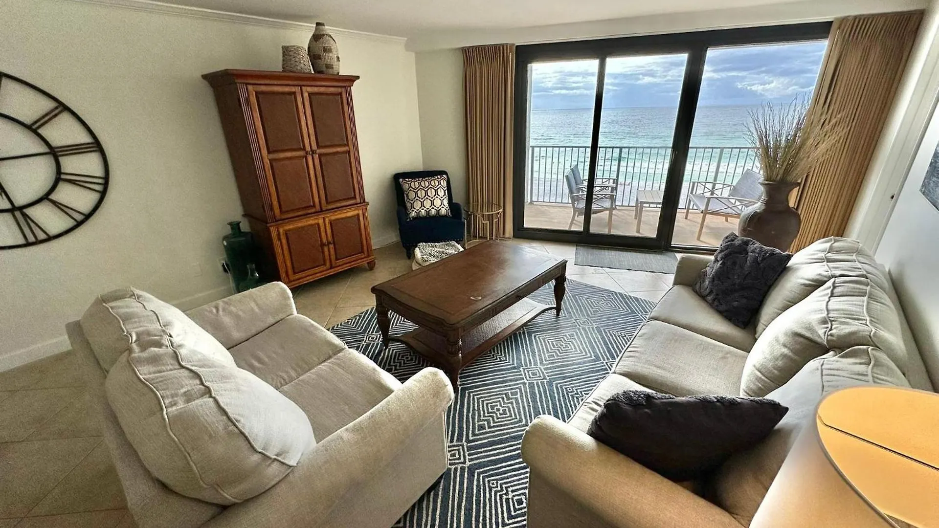 Holiday home 4075 Beachside One *