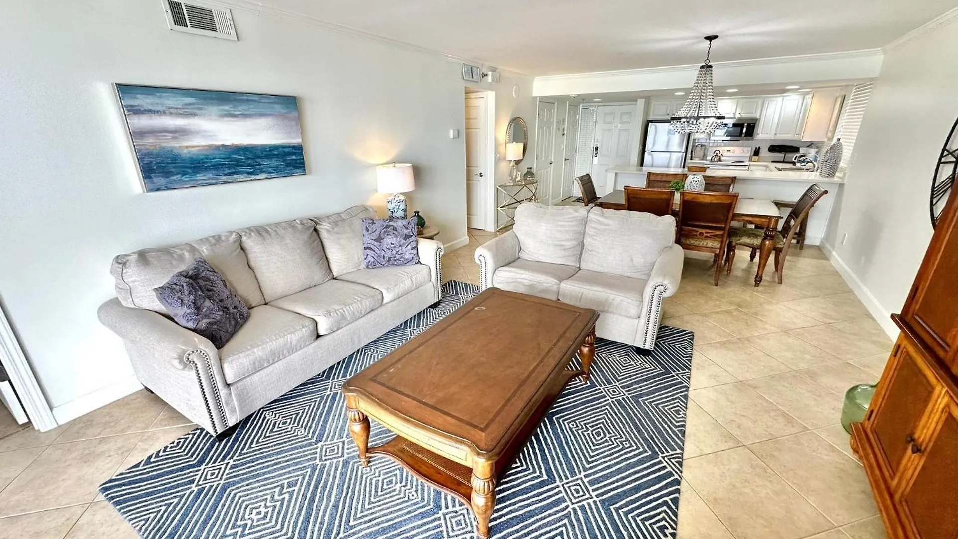 4075 Beachside One