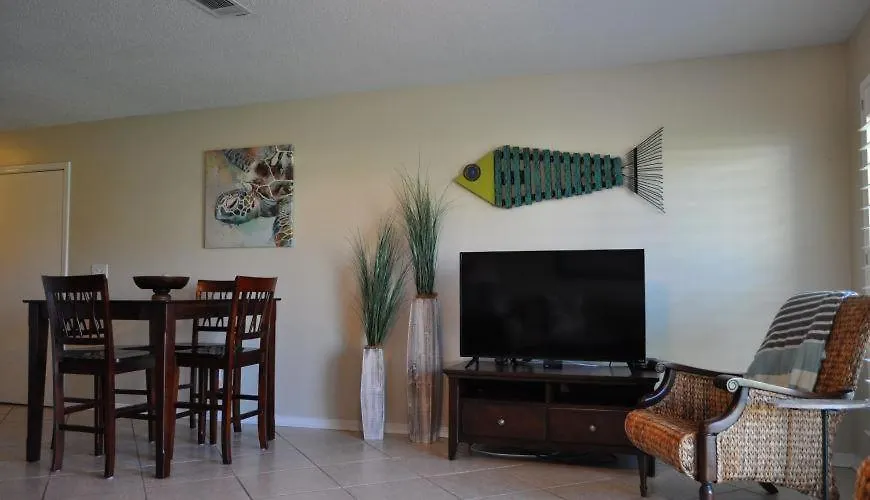 Apartment 9 B, One Bedroom Destin