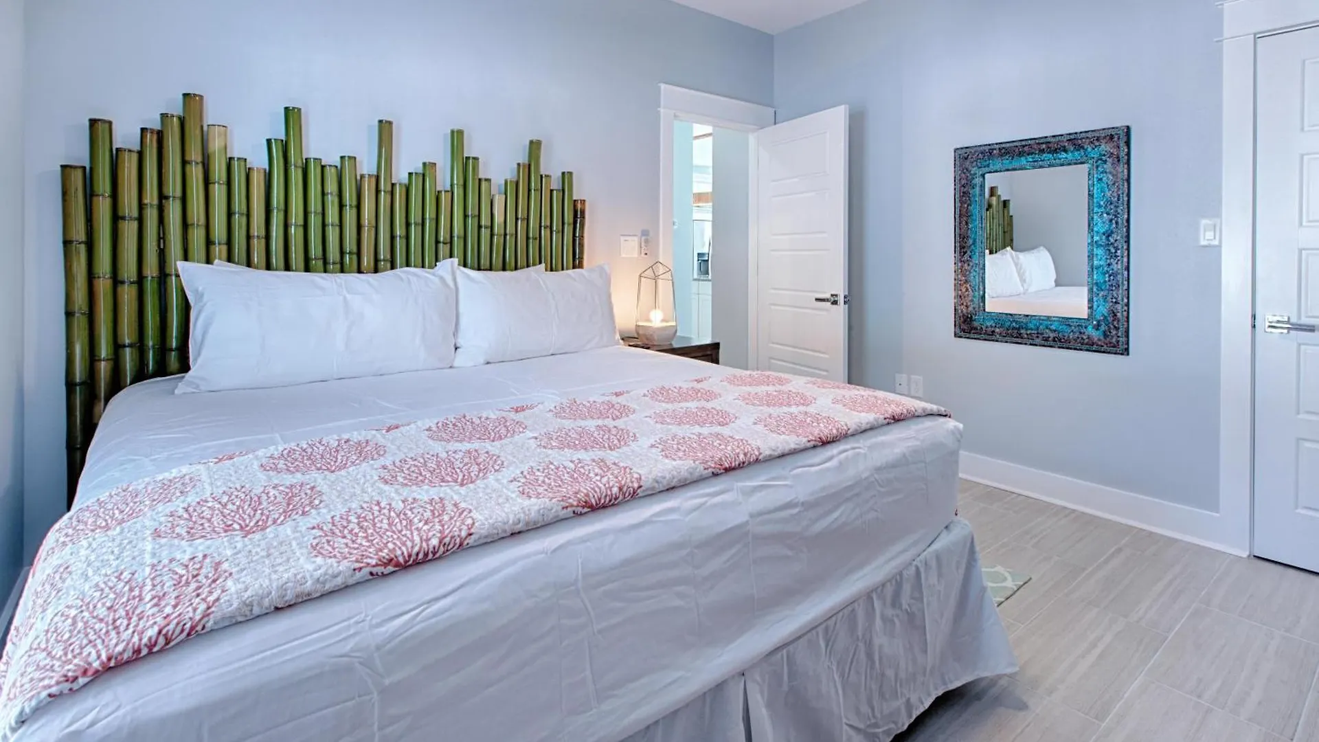 Holiday home Pier Destiny 66 Pompano Street *