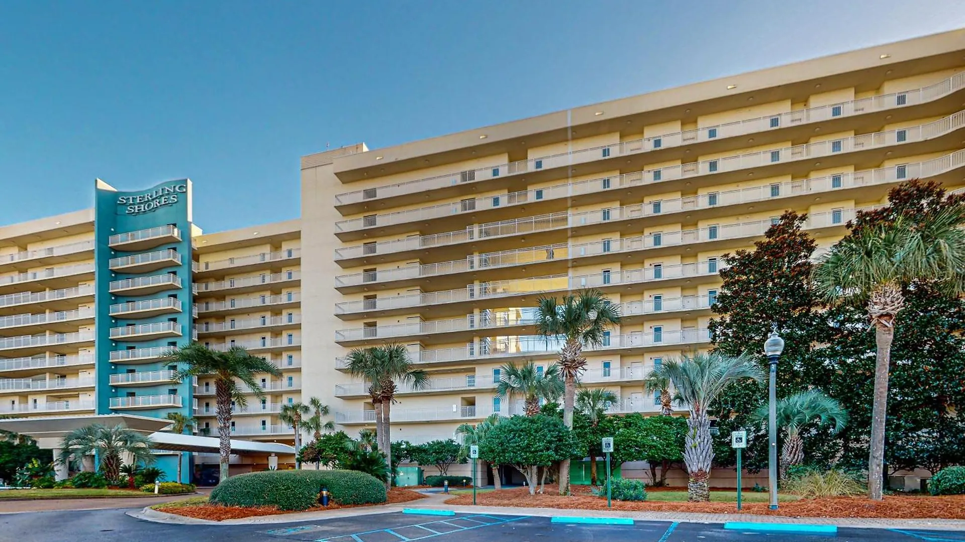 Sterling Shores Apartment *