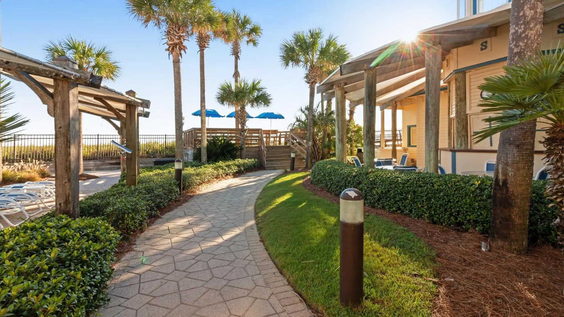 Sterling Shores Apartment *