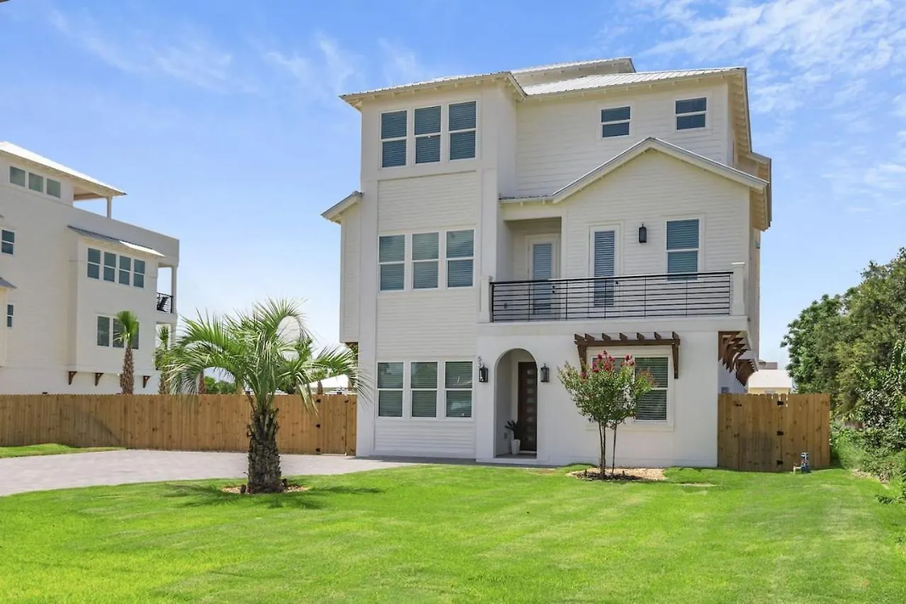 Bellagio Brand New Holiday home Destin