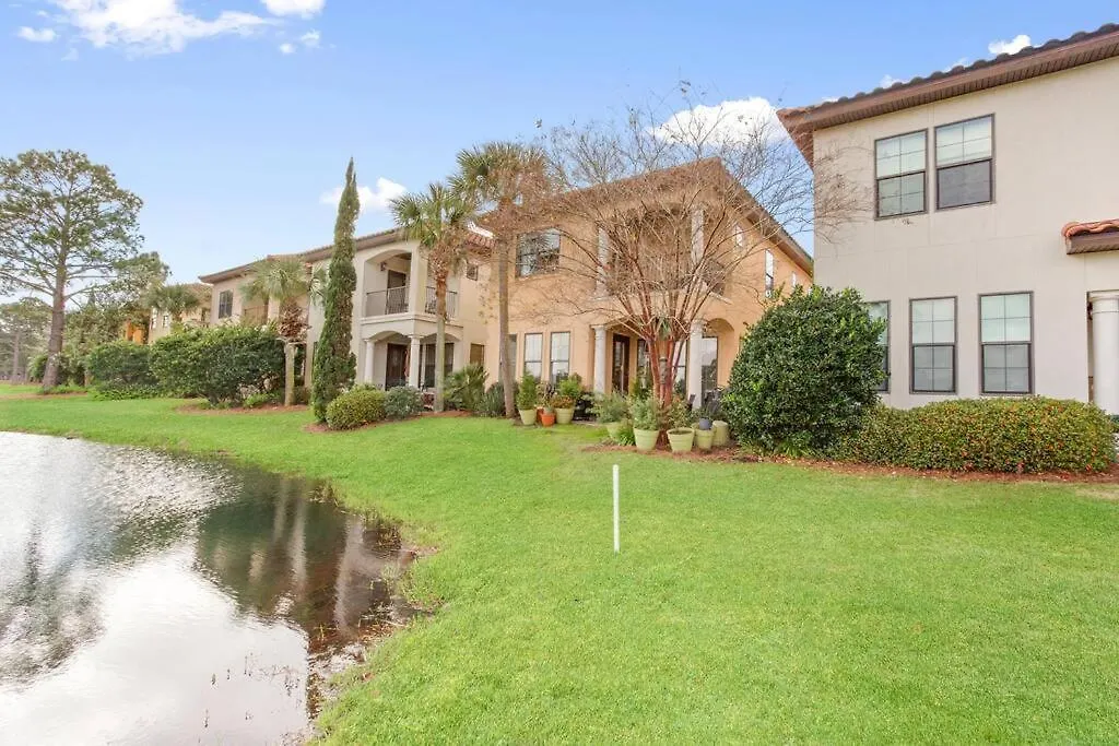 4 Bedroom House On The Golf Course With 2 Golf Carts! 度假居