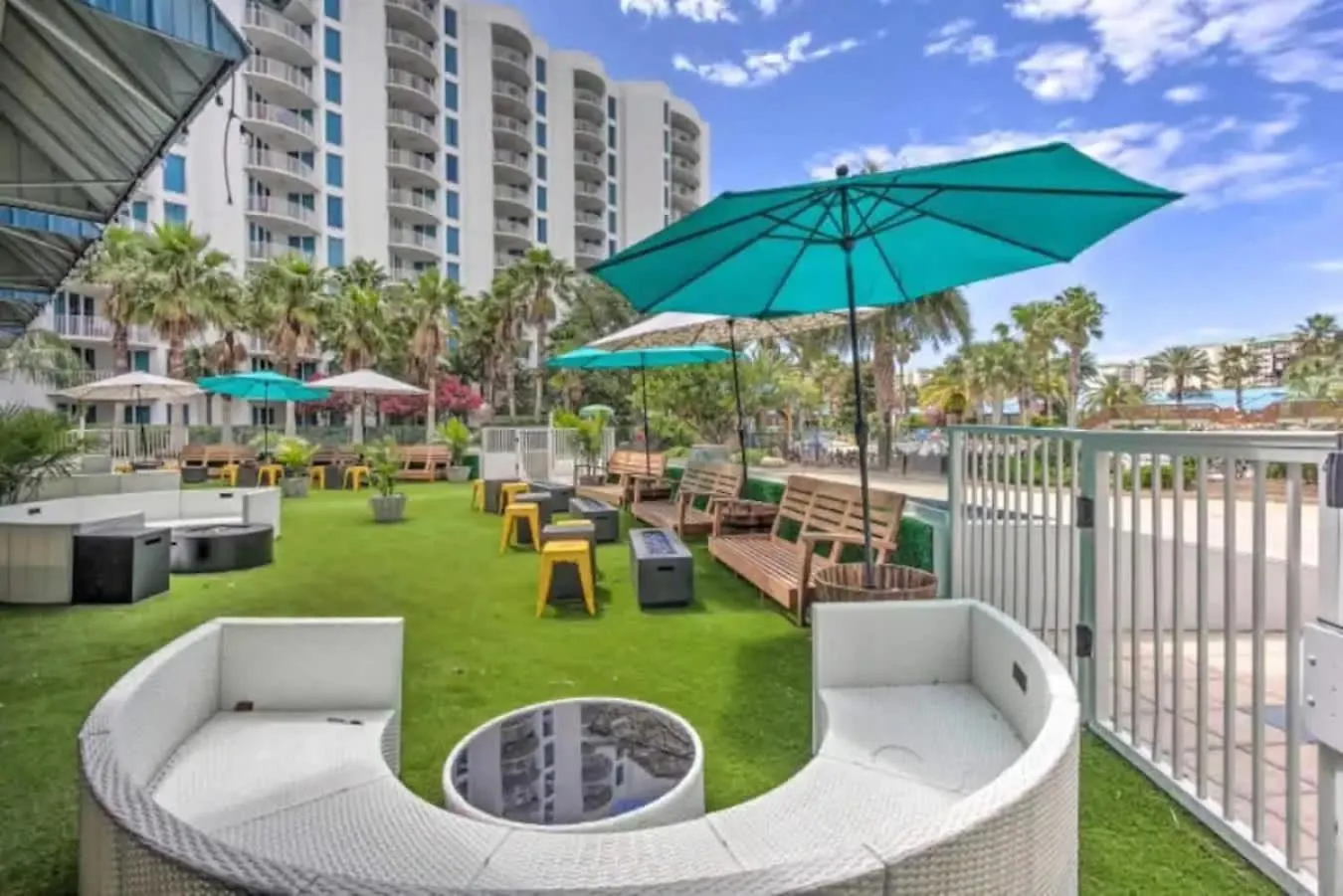5 Star 2br 2 Bath King Shuttle Pools Across From 2208 Tatil Evi Destin