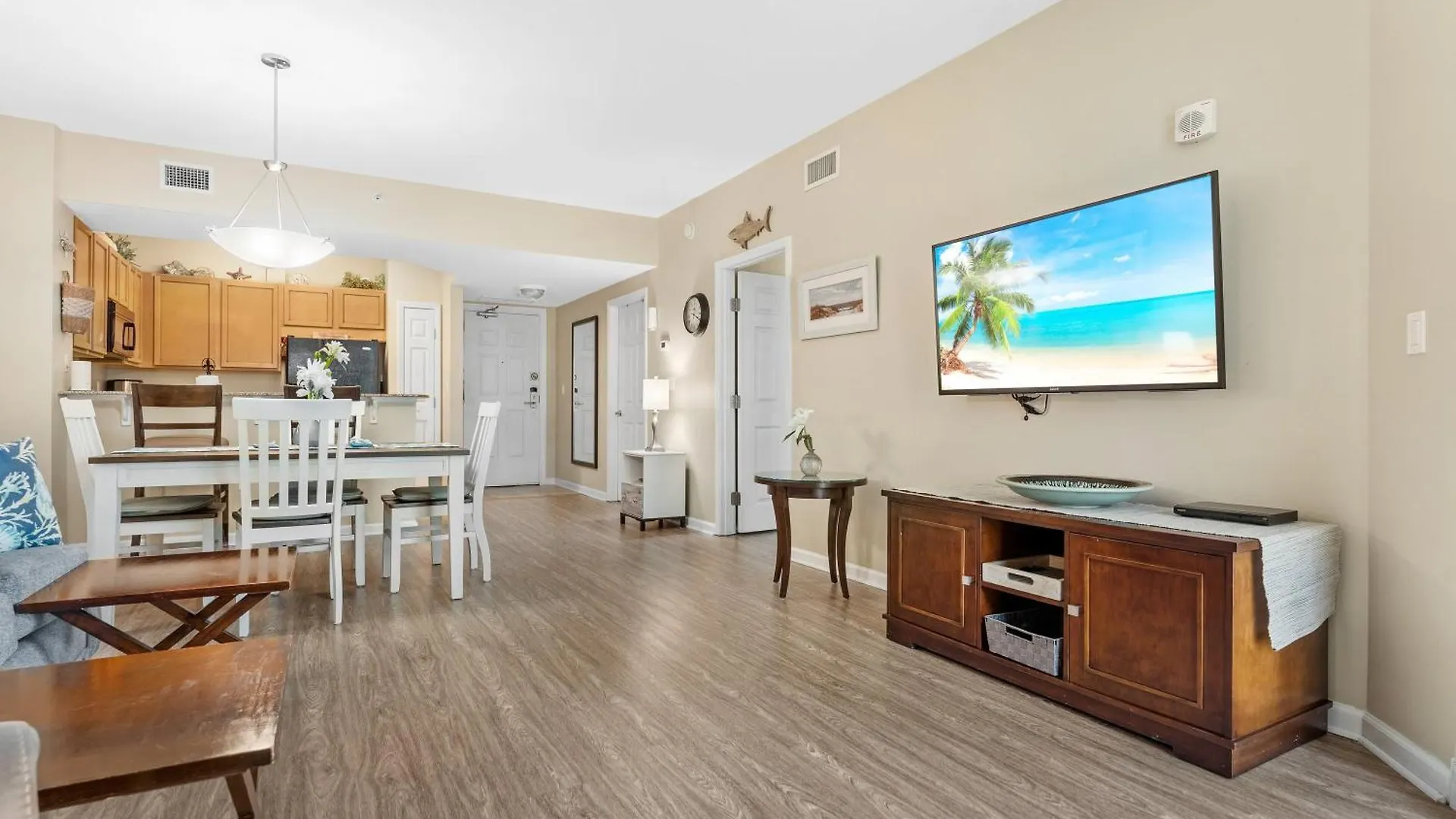 5 Star 2br 2 Bath King Shuttle Pools Across From 2208 Tatil Evi