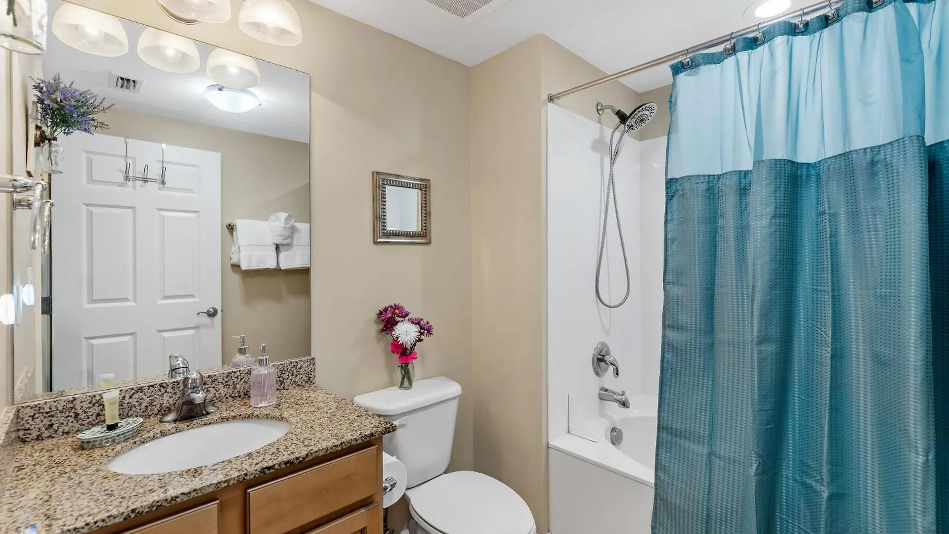 5 Star 2br 2 Bath King Shuttle Pools Across From 2208 Tatil Evi Destin