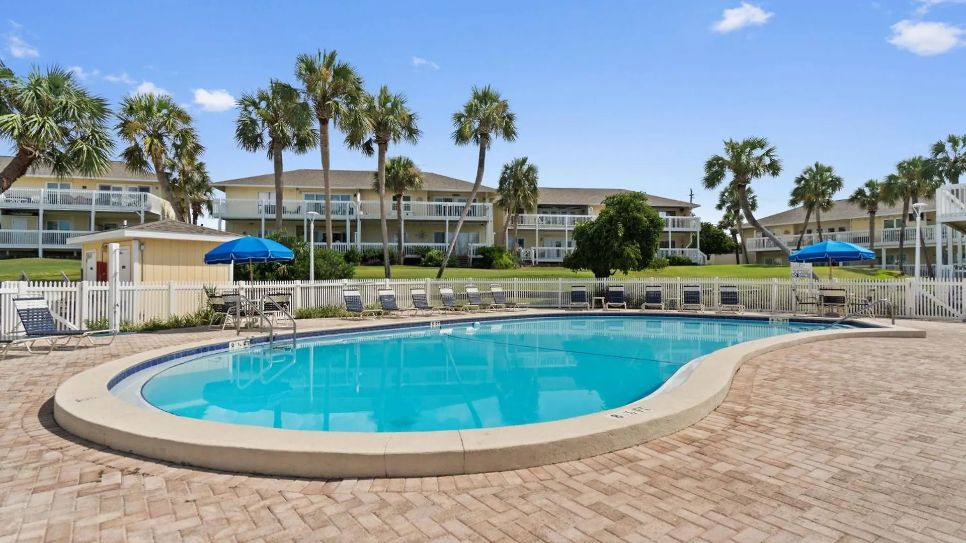 Sandpiper Cove 8140 - 500 Feet To The Beach! Pool In The Back Yard! 度假居 *