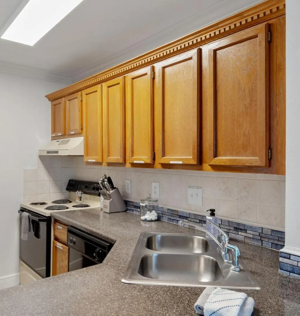 Sandpiper Cove 8140 - 500 Feet To The Beach! Pool In The Back Yard!