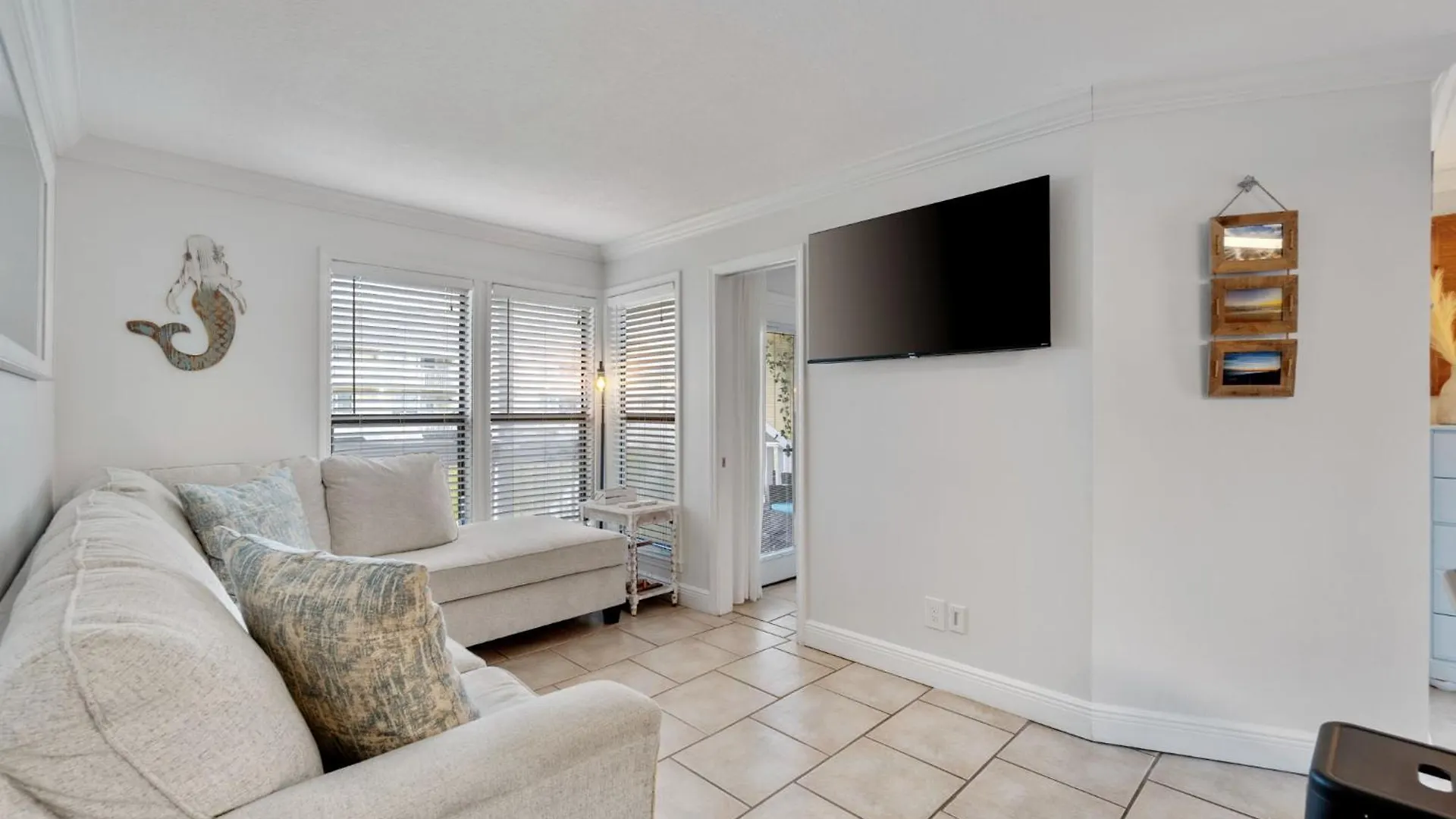 Sandpiper Cove 8140 - 500 Feet To The Beach! Pool In The Back Yard! 度假居