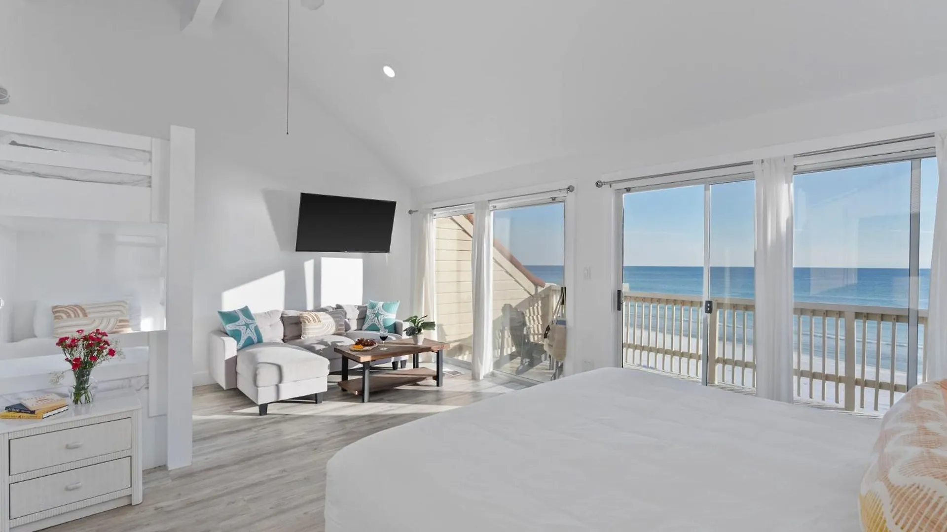 Destiny On The By Avantstay Direct Access Bbq On Large Ocean Facing Patio