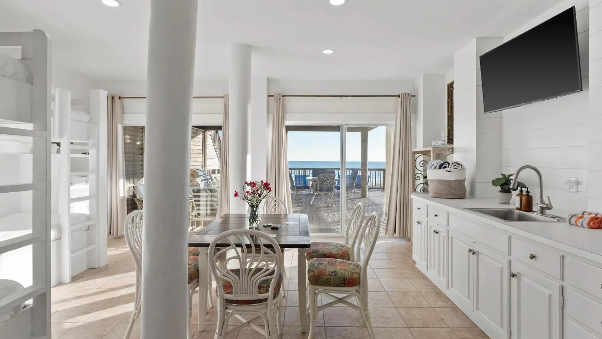 Ferienhaus Destiny On The By Avantstay Direct Access Bbq On Large Ocean Facing Patio