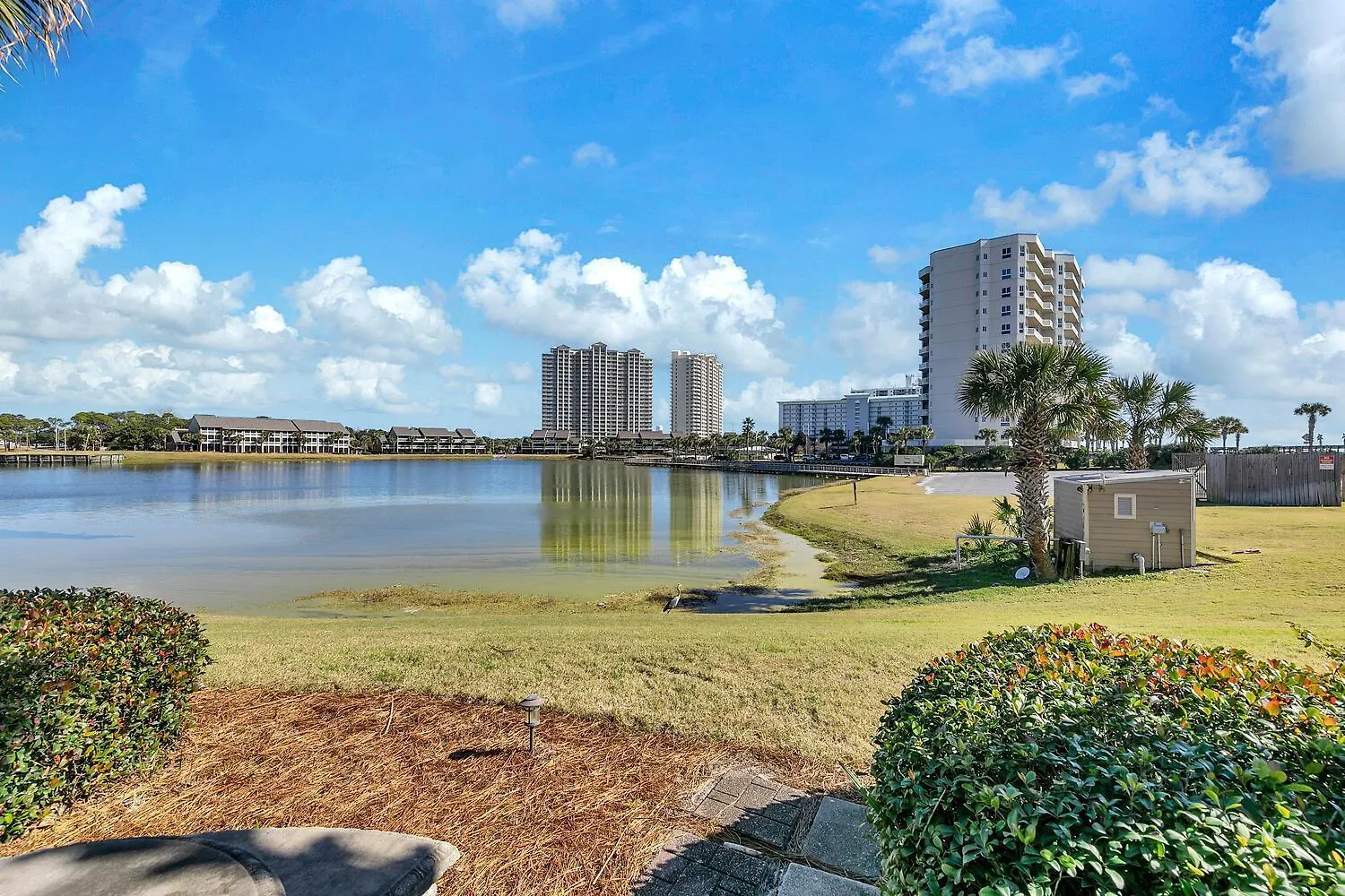 Lakefront 101