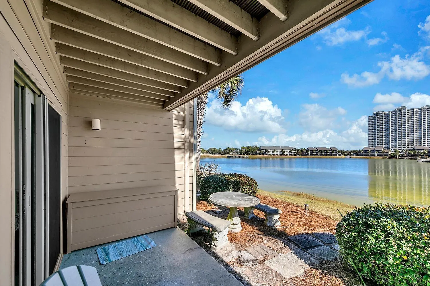 Lakefront 101 Destin