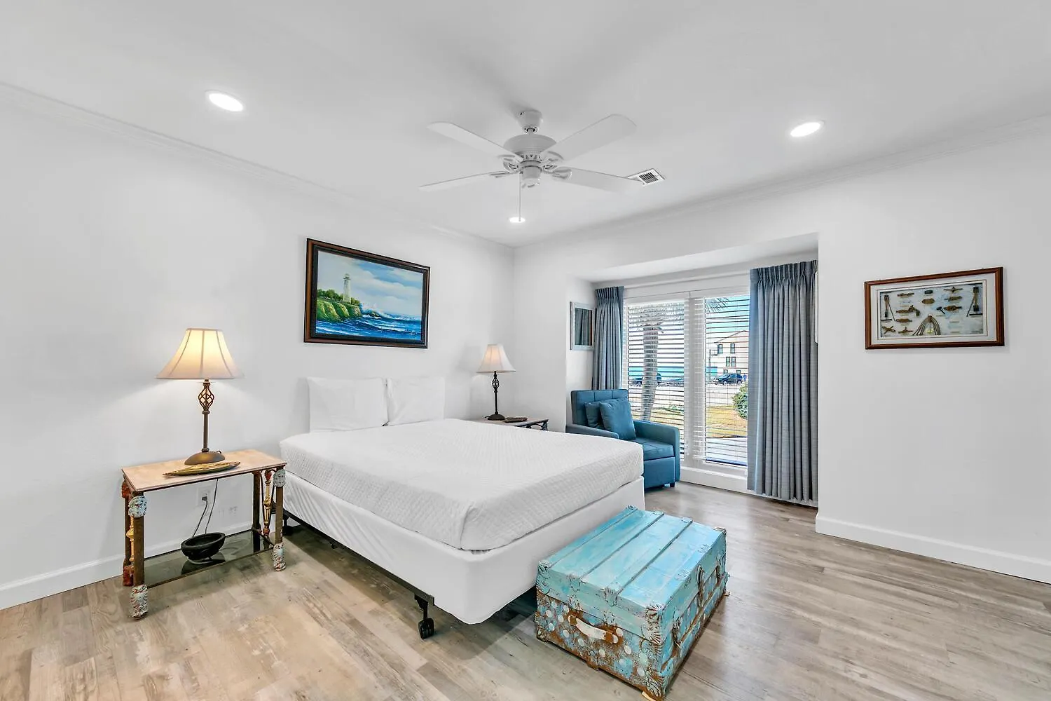 Lakefront 101 Holiday home
