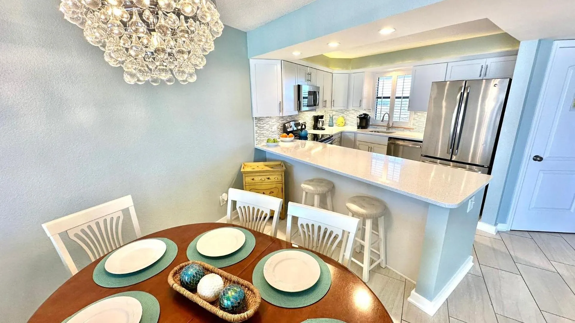 4111 Beachside One Holiday home *