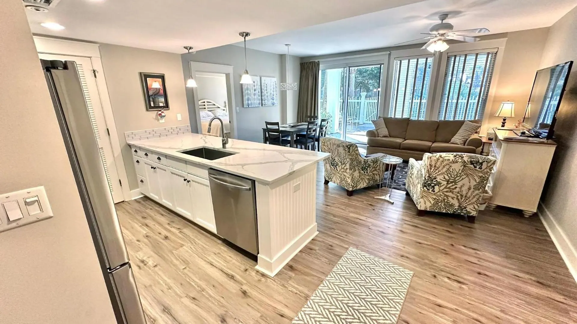 310 Pilot House * Destin