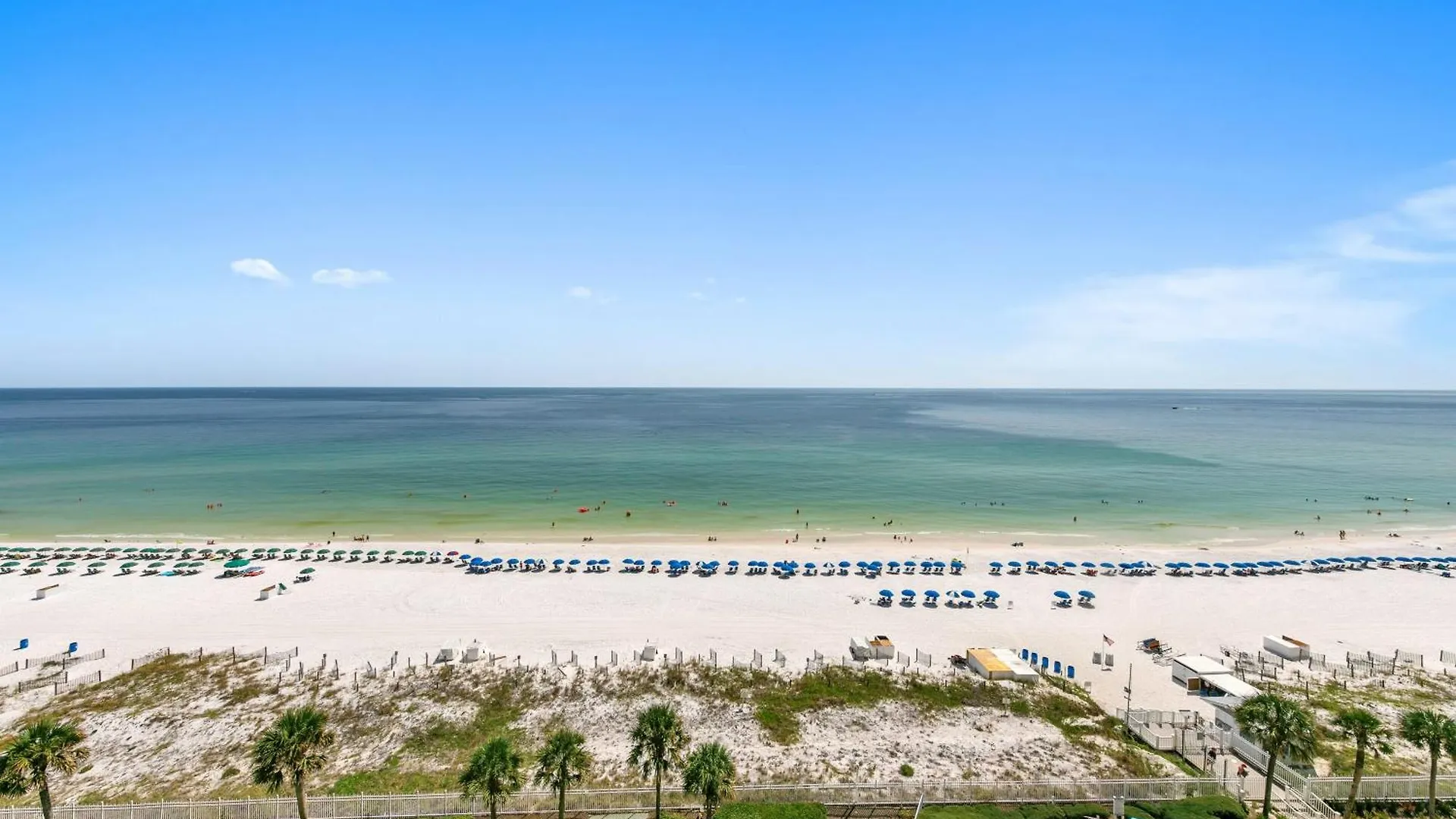 Silver Towers 1003e Gulf Front Sleeps 8 Destin