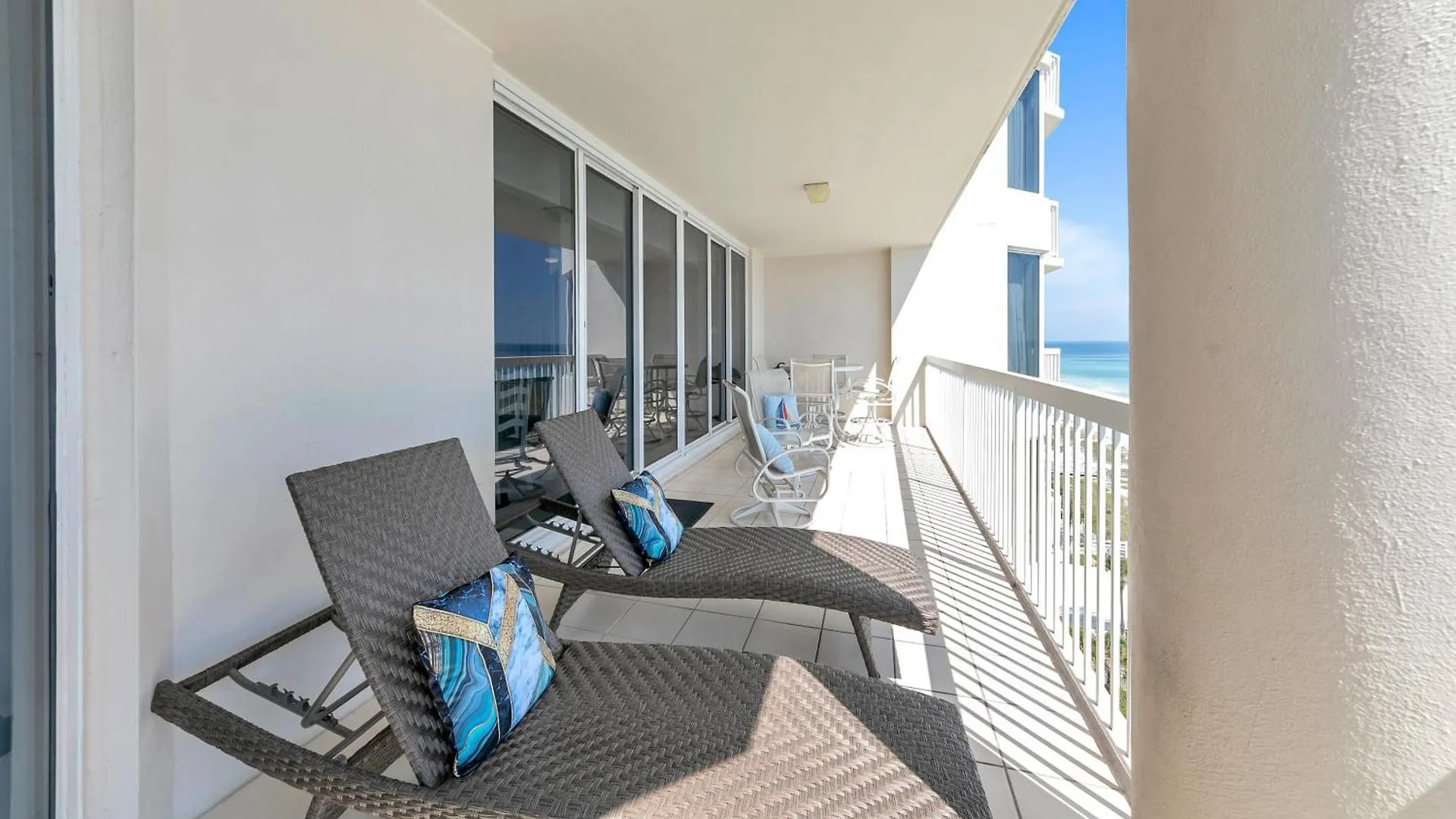 Silver Towers 1003e Gulf Front Sleeps 8