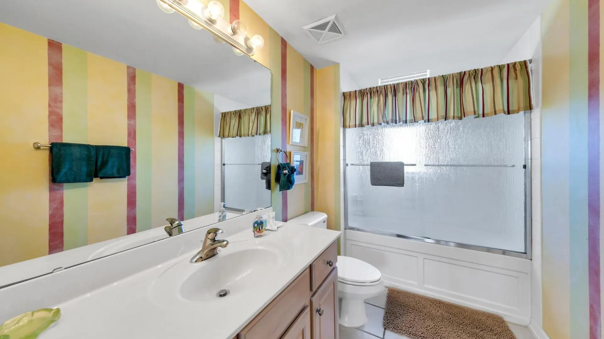 Holiday home Silver Towers 1003e Gulf Front Sleeps 8 Destin