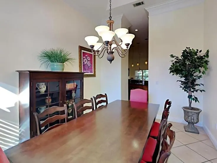 Beauty 4 Bed 3 Bath 5 Min Walk To In Gated Community * 德斯廷