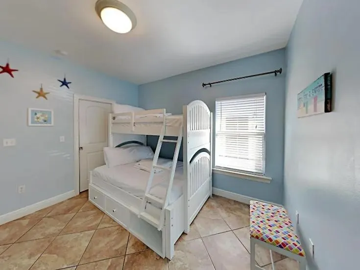 Beauty 4 Bed 3 Bath 5 Min Walk To In Gated Community 德斯廷