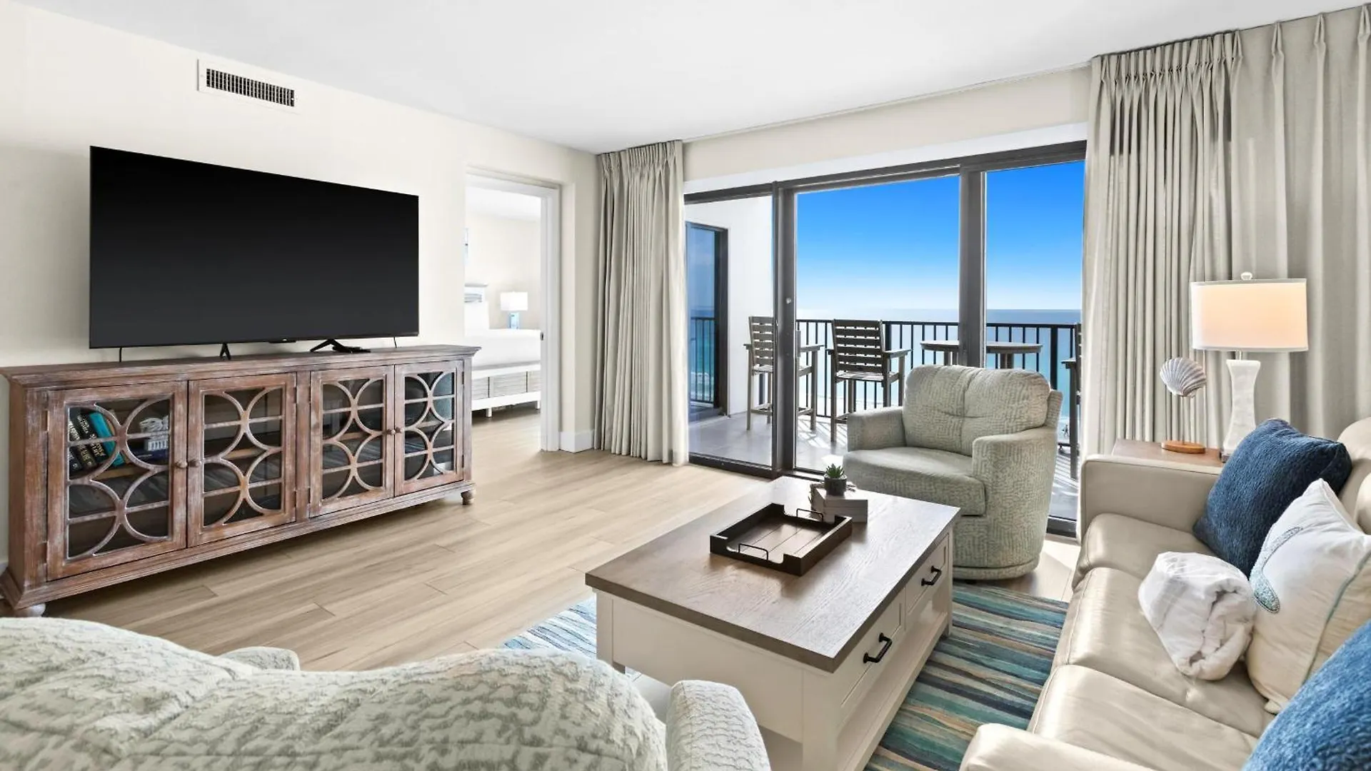 Holiday home Emerald Towers 0704