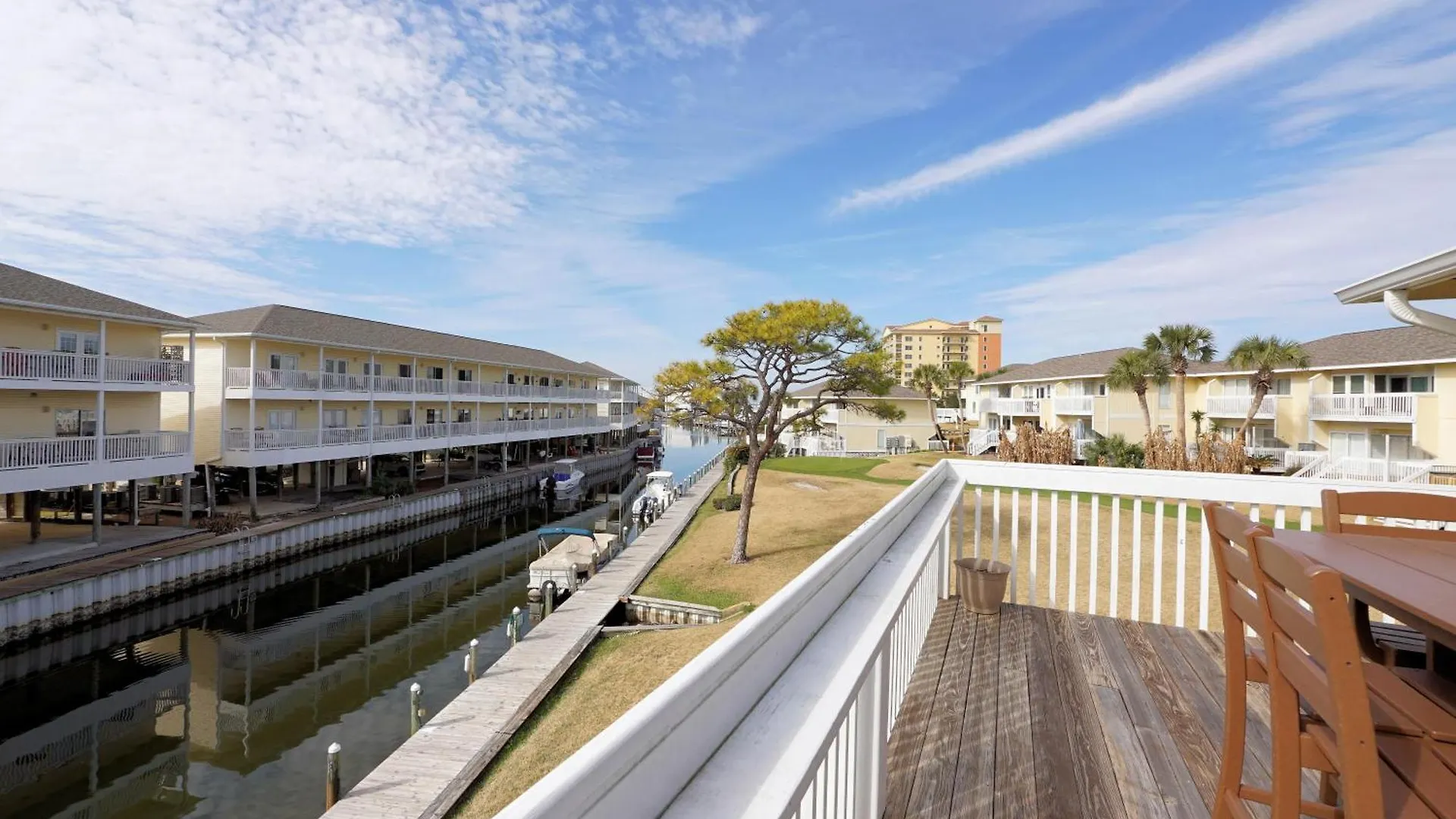 Sandpiper Cove 2043 *