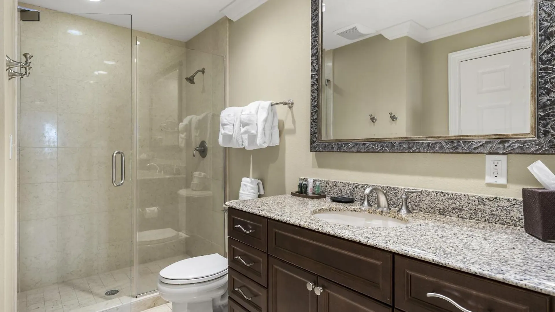 Harborwalk Village Two Bedroom Vacation * Destin