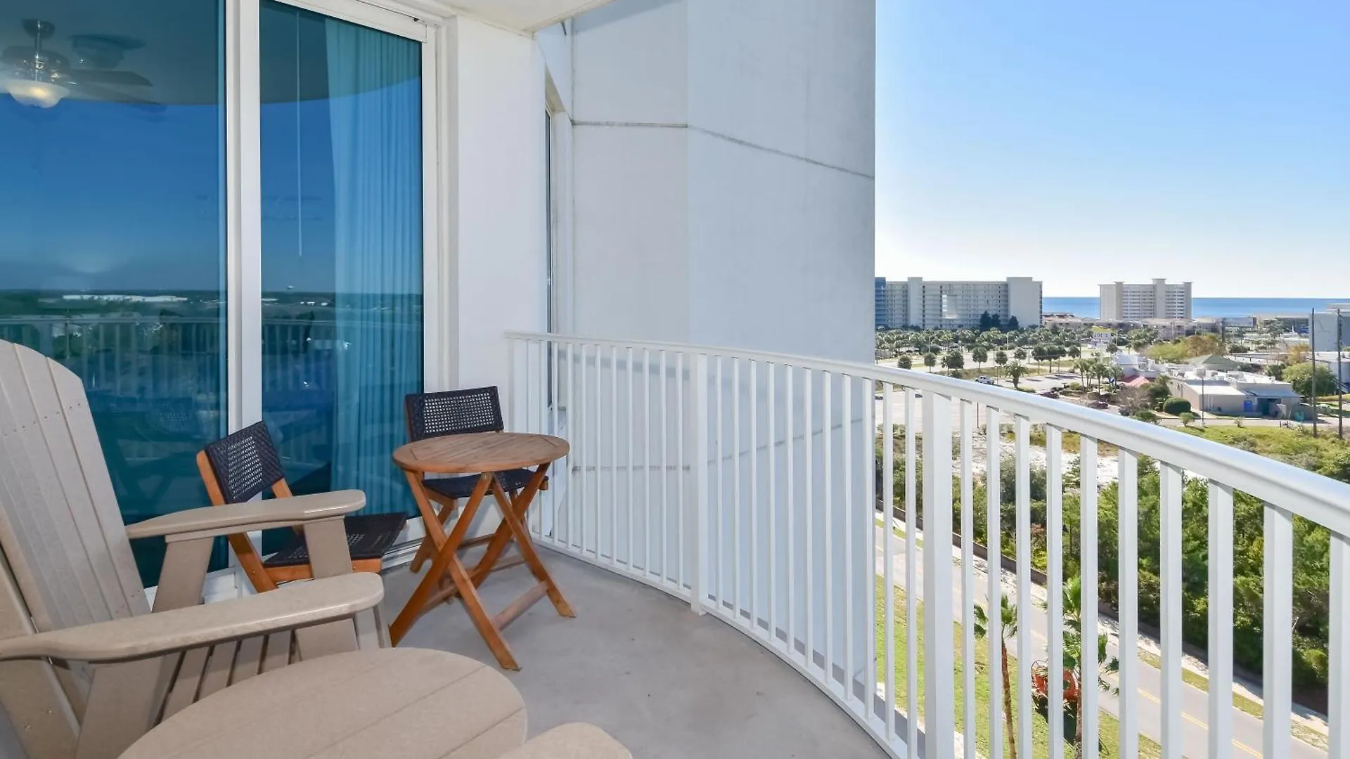 The Palms Of 2914 Junior