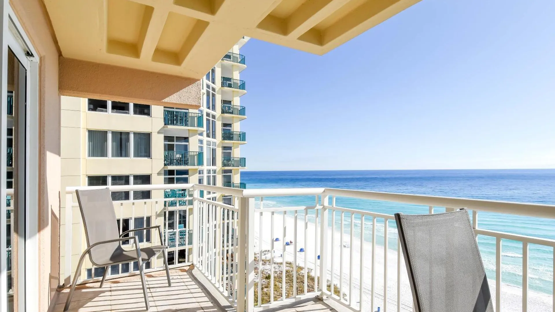 Towers 131 * Destin