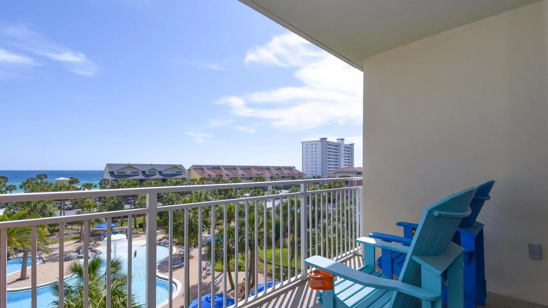 Sterling Shores 414 Apartment