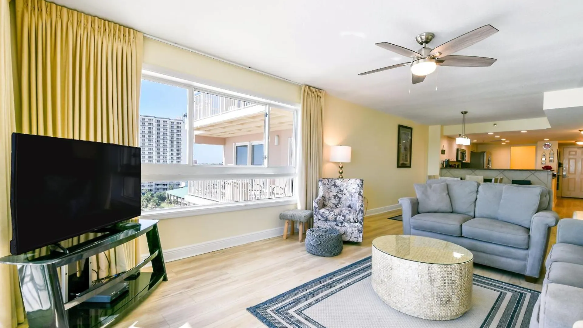 Apartamento Towers 92 *