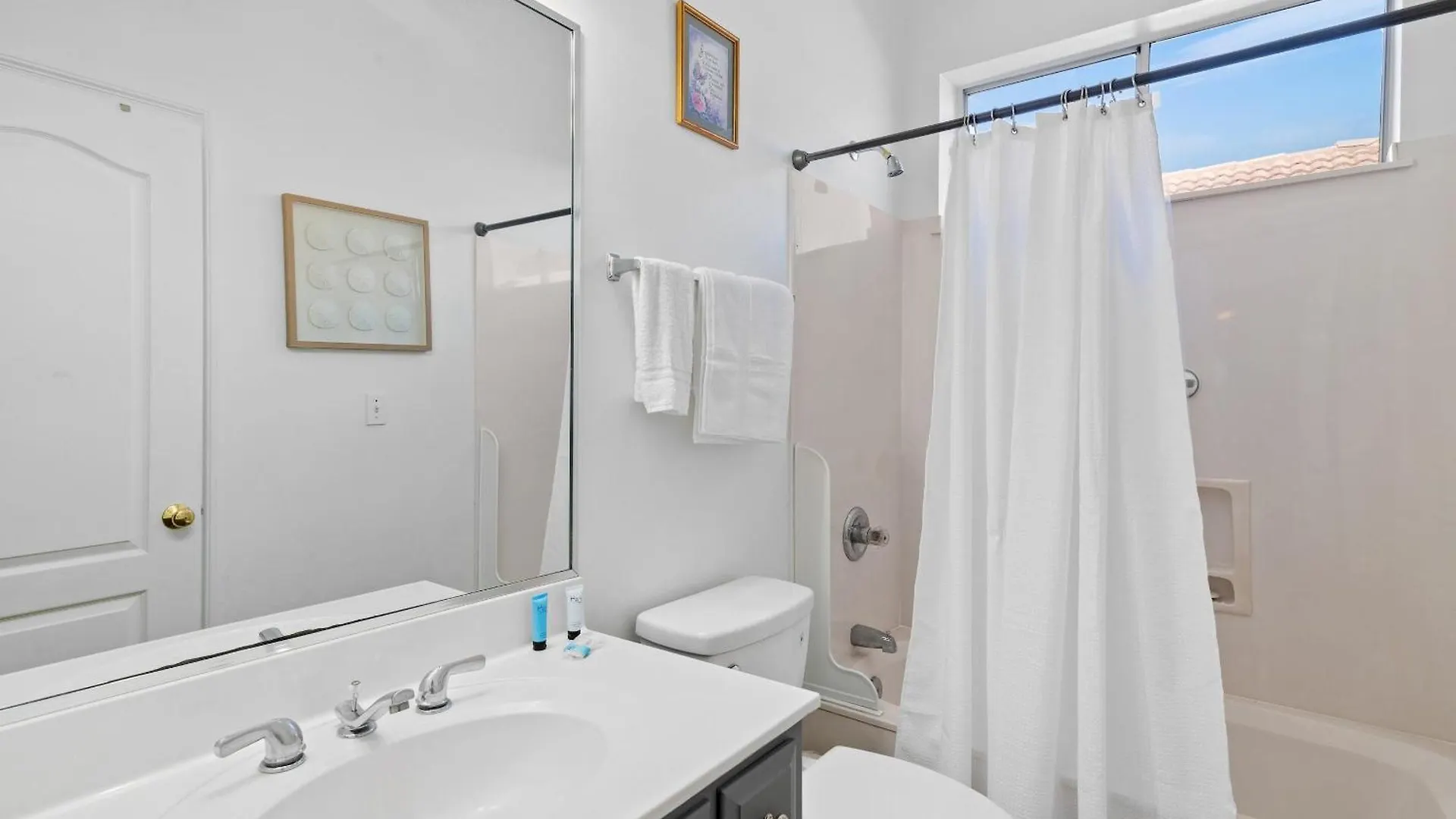 Ocean Breeze Holiday home *