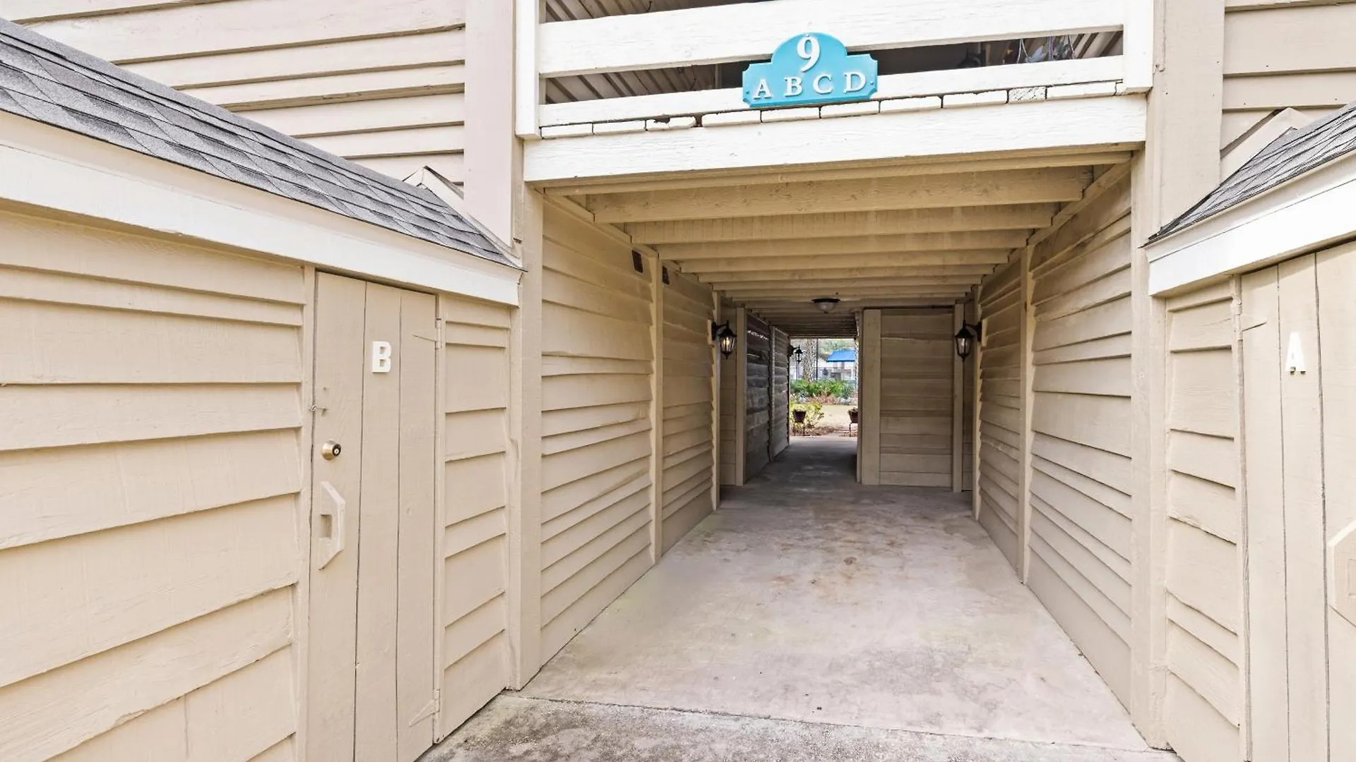 9b Seascape Apartment