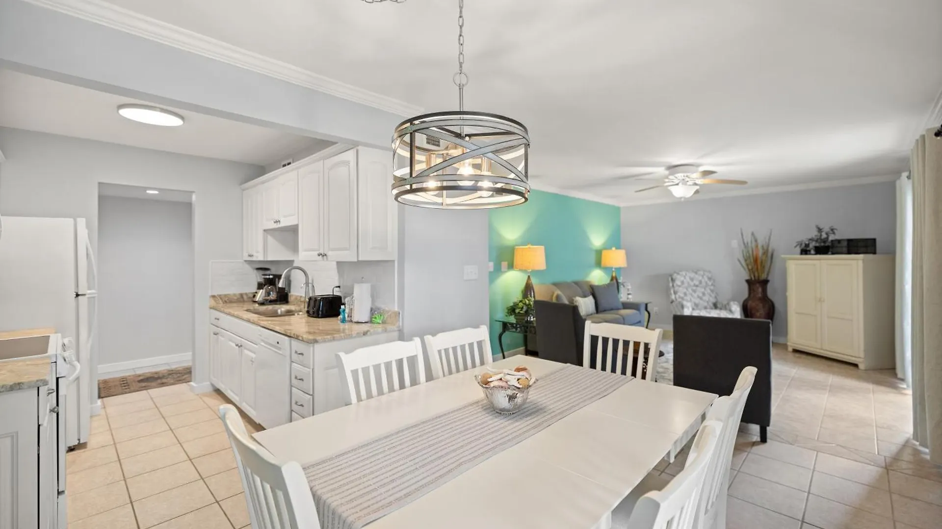 Apartment 9b Seascape