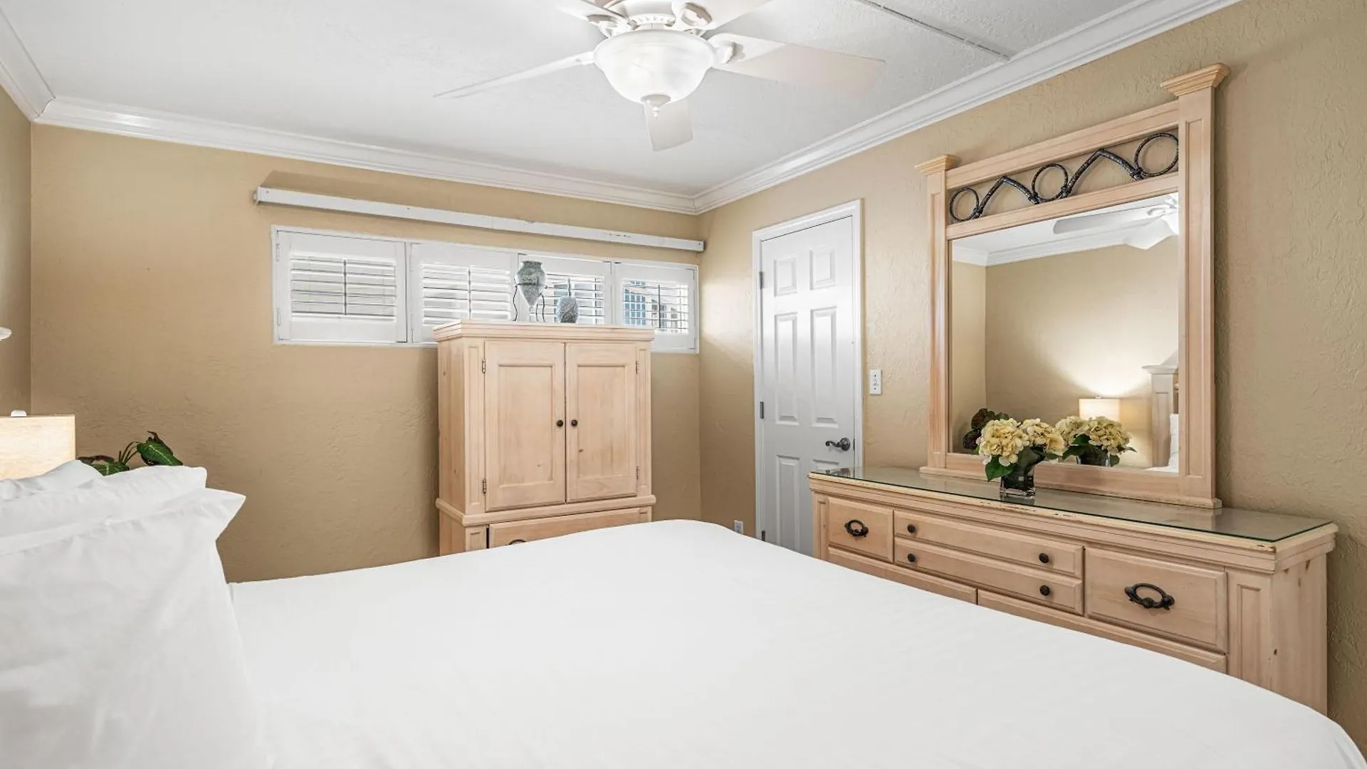 Holiday home Surf And Racquet Unit 220 Destin
