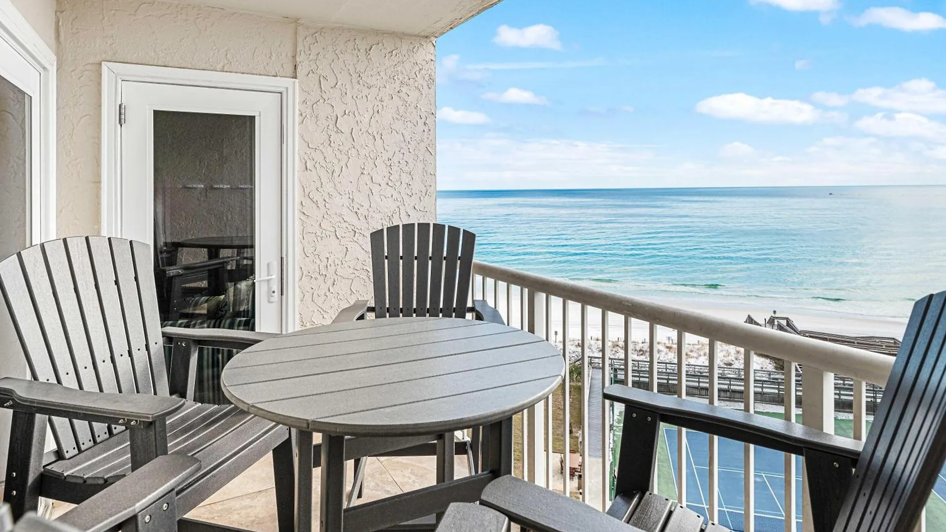 Surf And Racquet Unit 717 * Destin