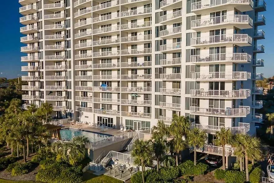 Apartment Terrace At Pelican 1406