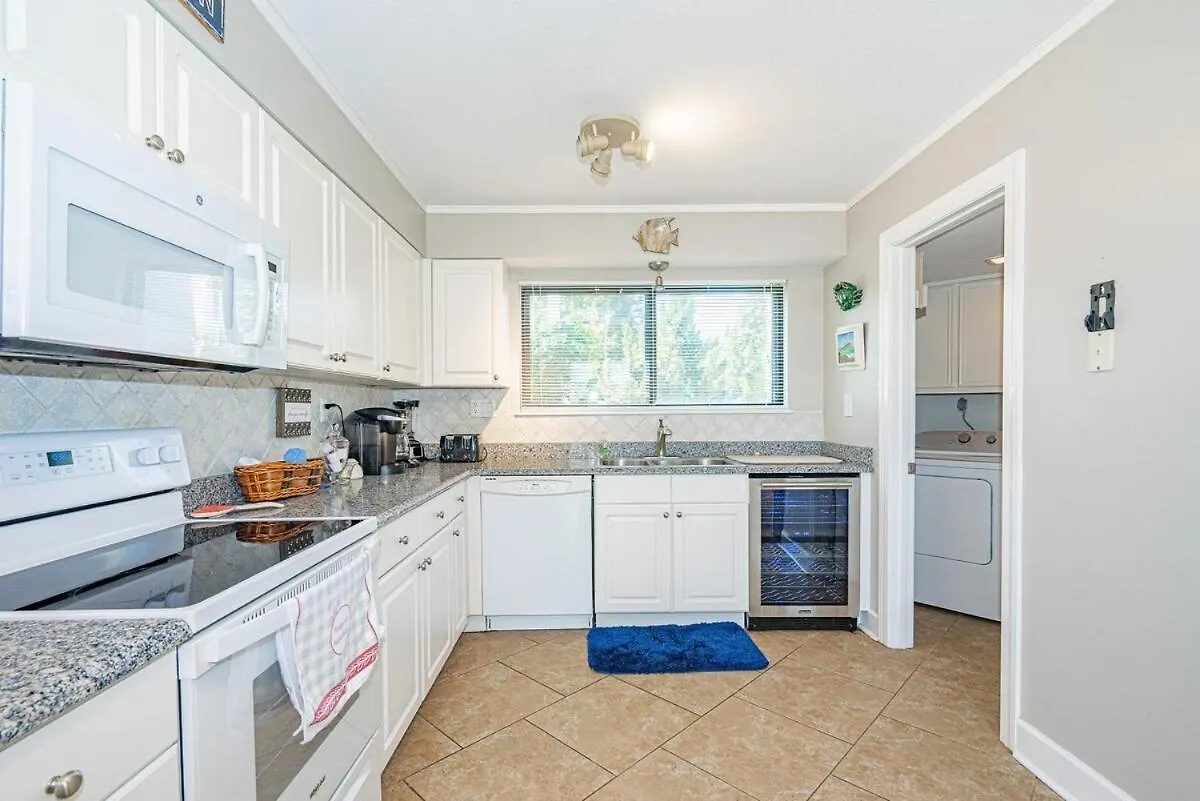 Holiday home Lovely Townhome - Shoreline Towers Walk Pool Destin