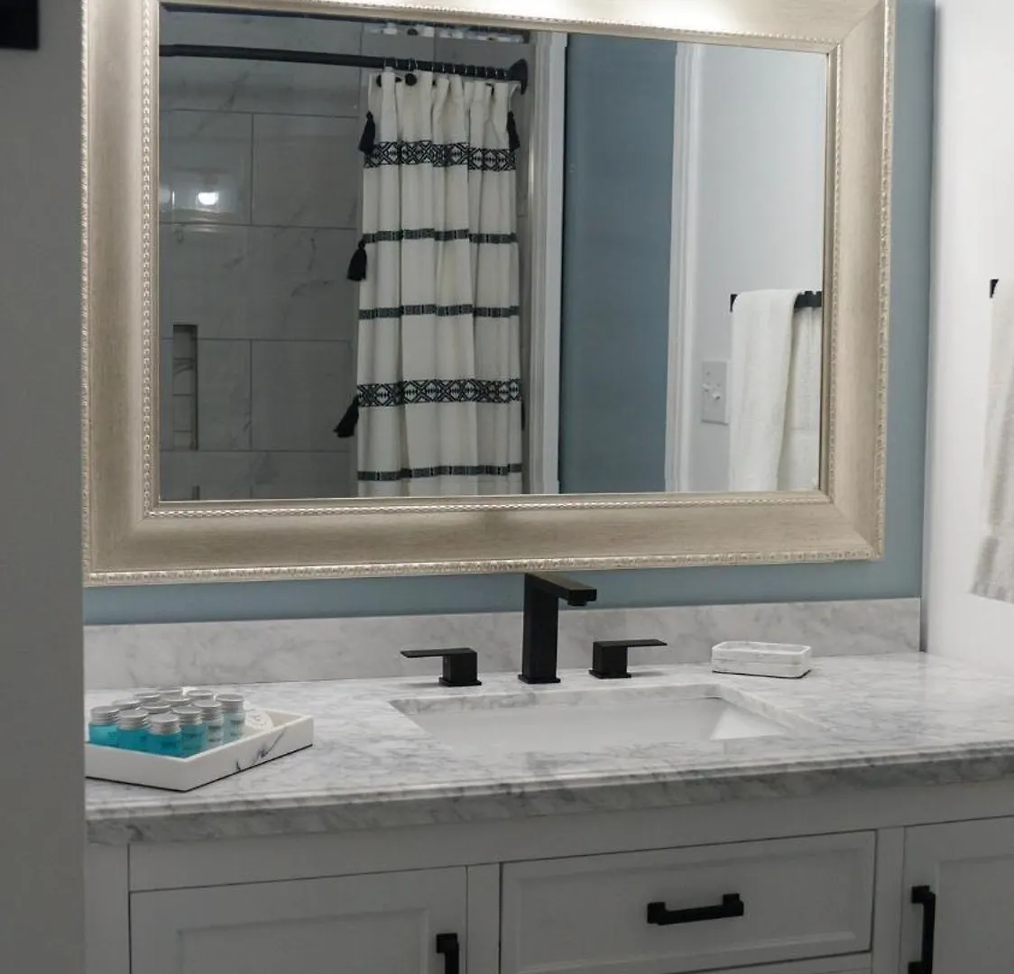 Lovely Townhome - Shoreline Towers Walk Pool Holiday home *