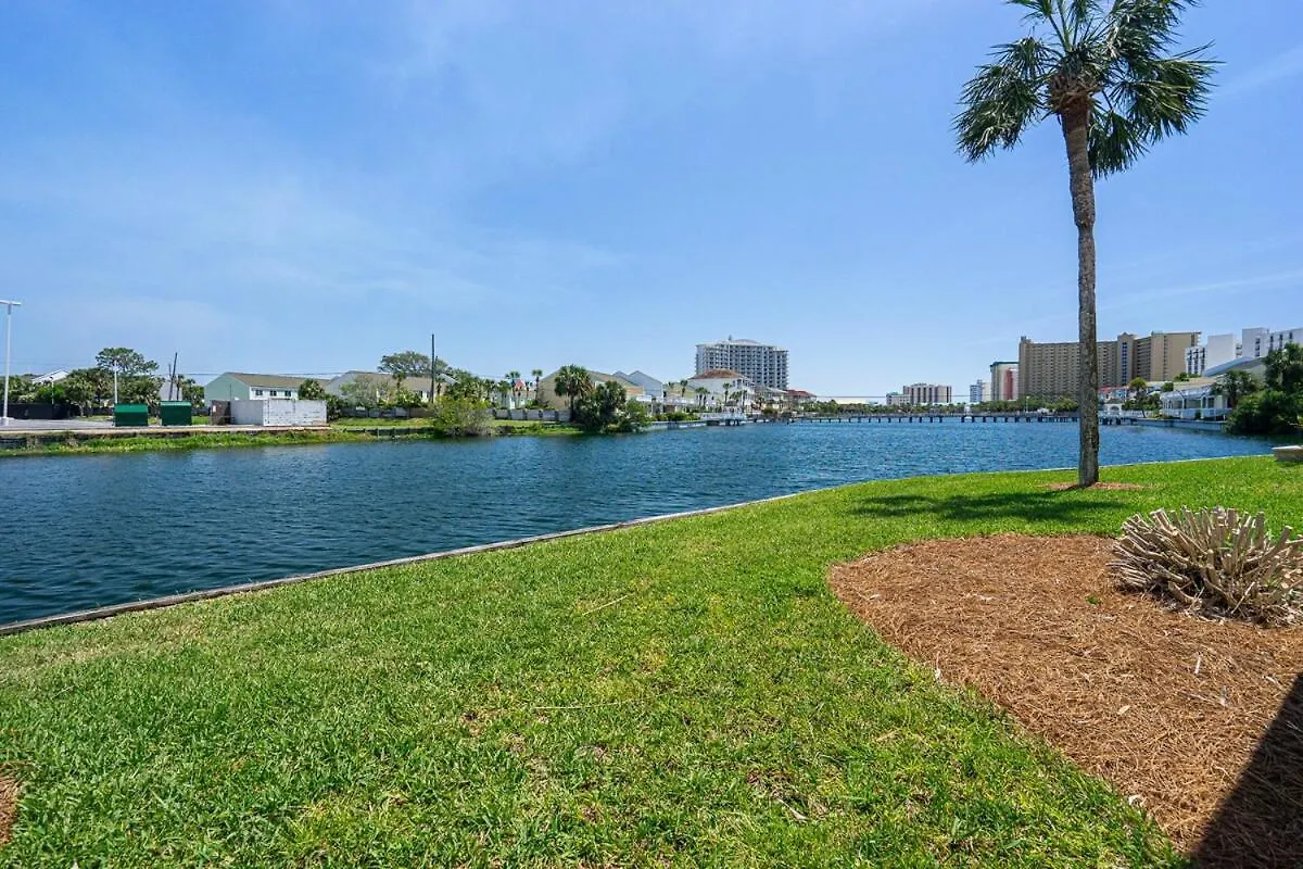Holiday home Lovely Townhome - Shoreline Towers Walk Pool Destin