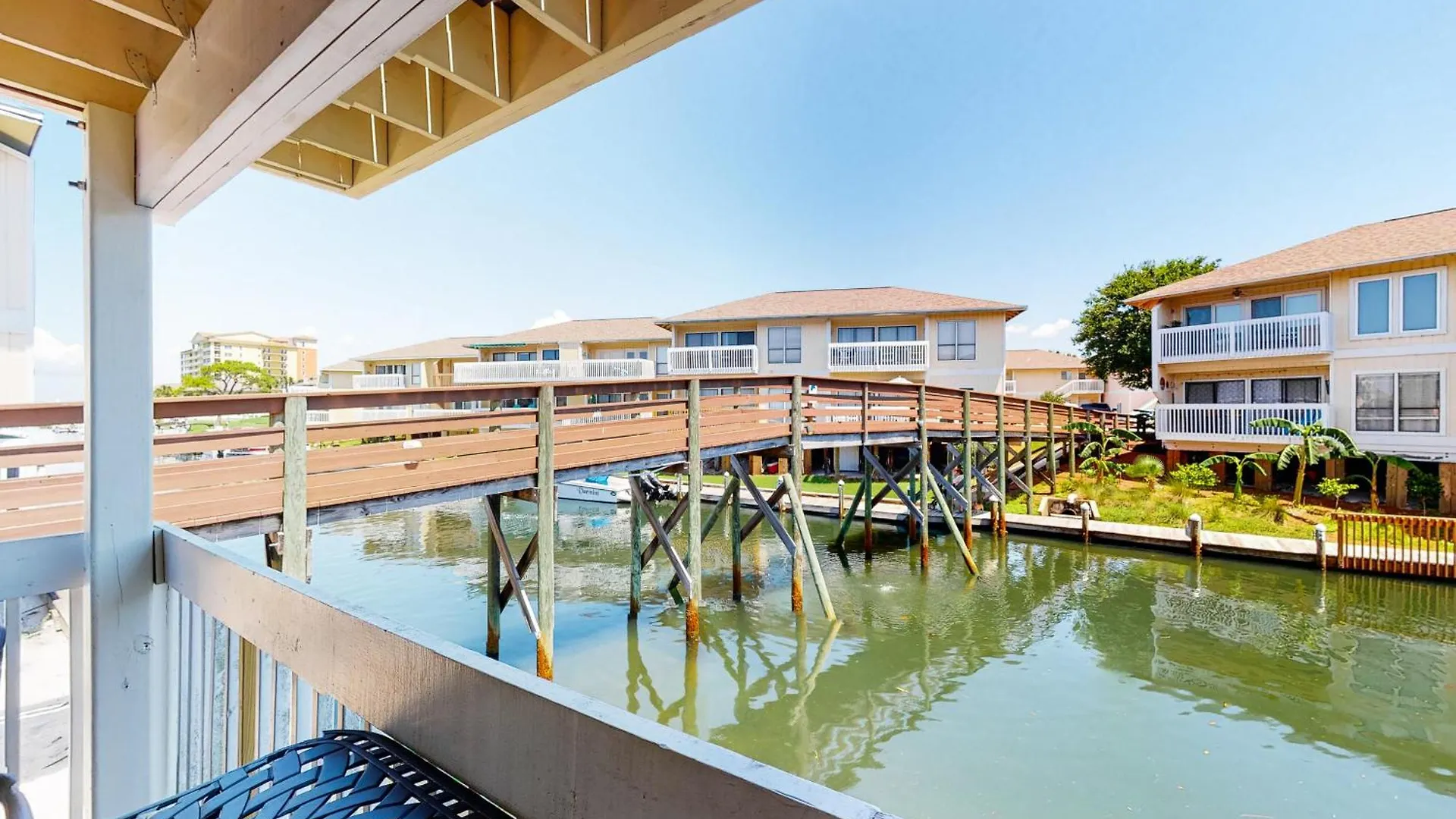 ​sandpiper Cove Hotel