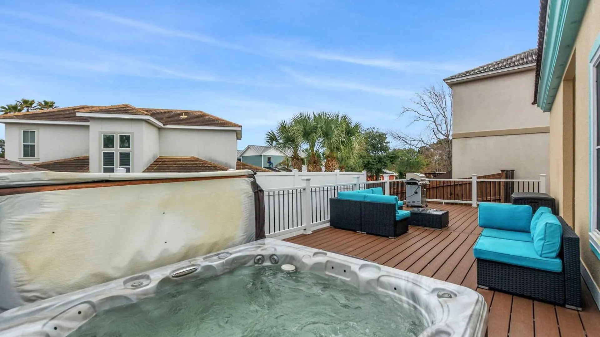 Holiday home Serenity Now-free Golf Cart-hot Tub-comm Pool *
