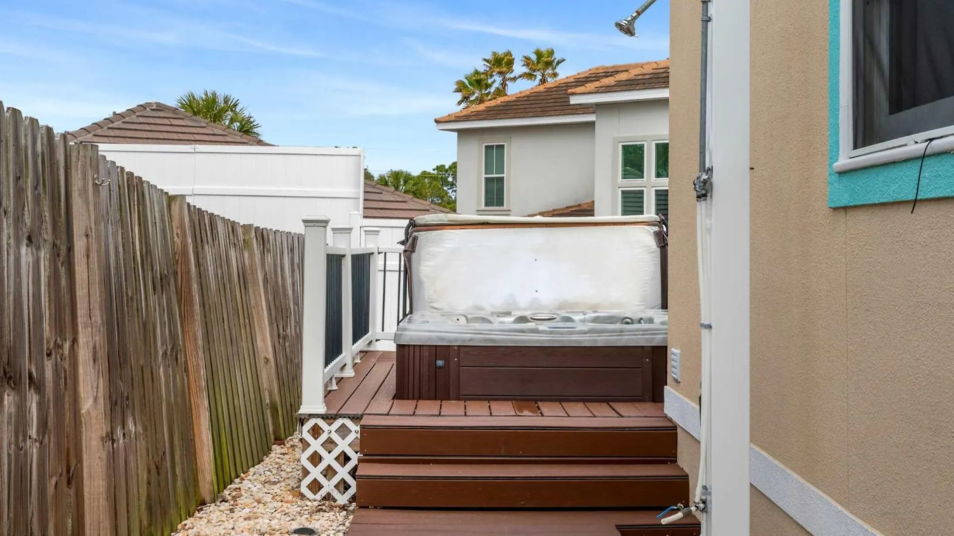 Serenity Now-free Golf Cart-hot Tub-comm Pool Holiday home