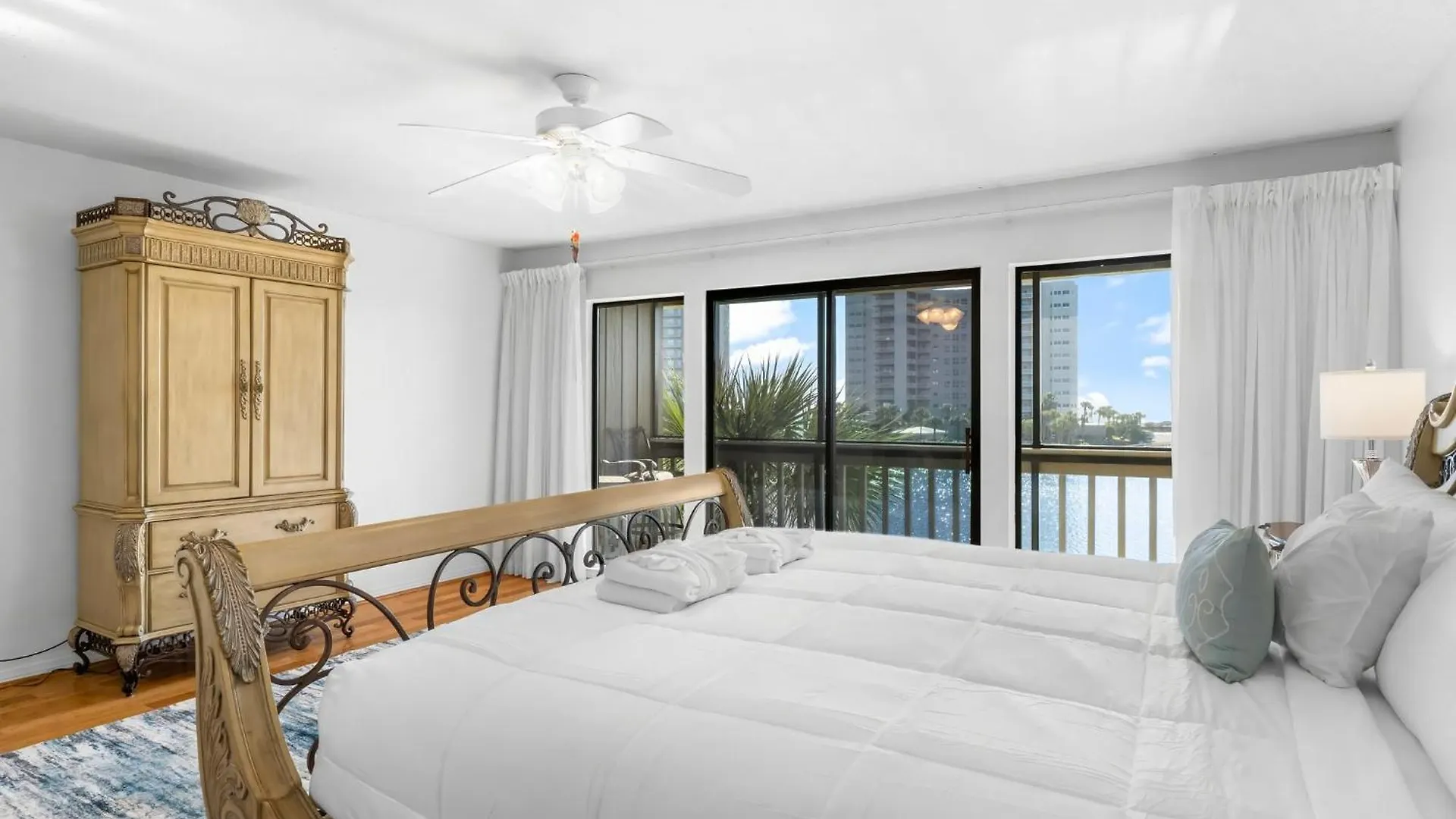 287 Boardwalk Apartment Destin