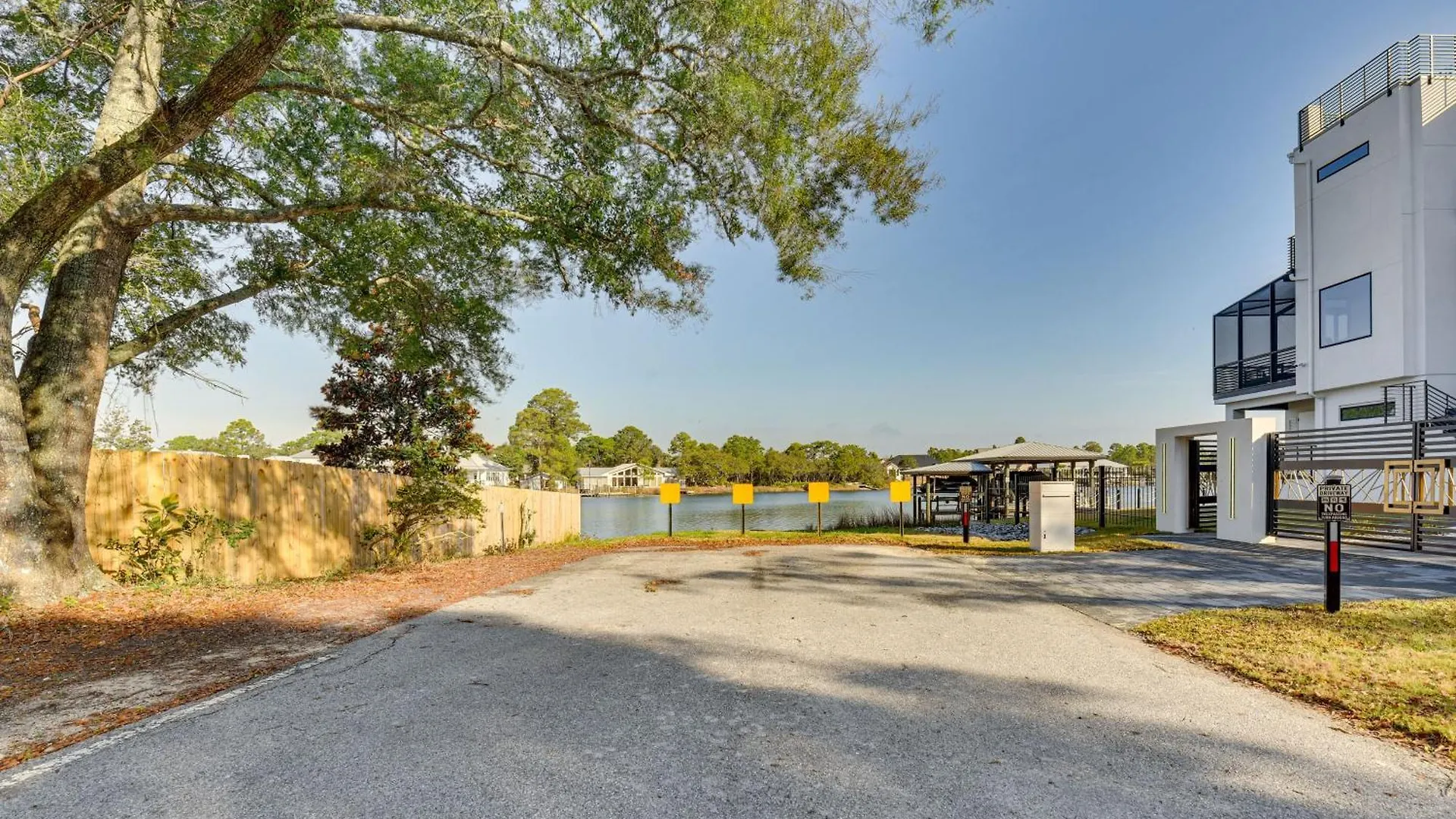 Walk To Choctawhatchee Bay Santa Rosa Home! بيت للعطل دستين