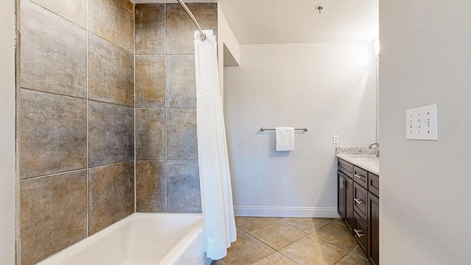 314 Manor At Tops'l Destin