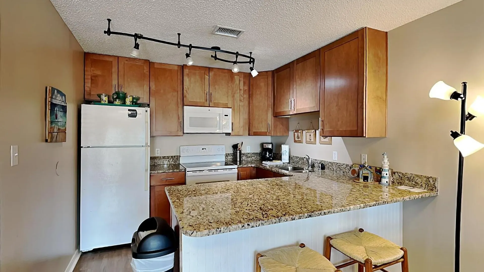 Grand Caribbean 210 East דסטין