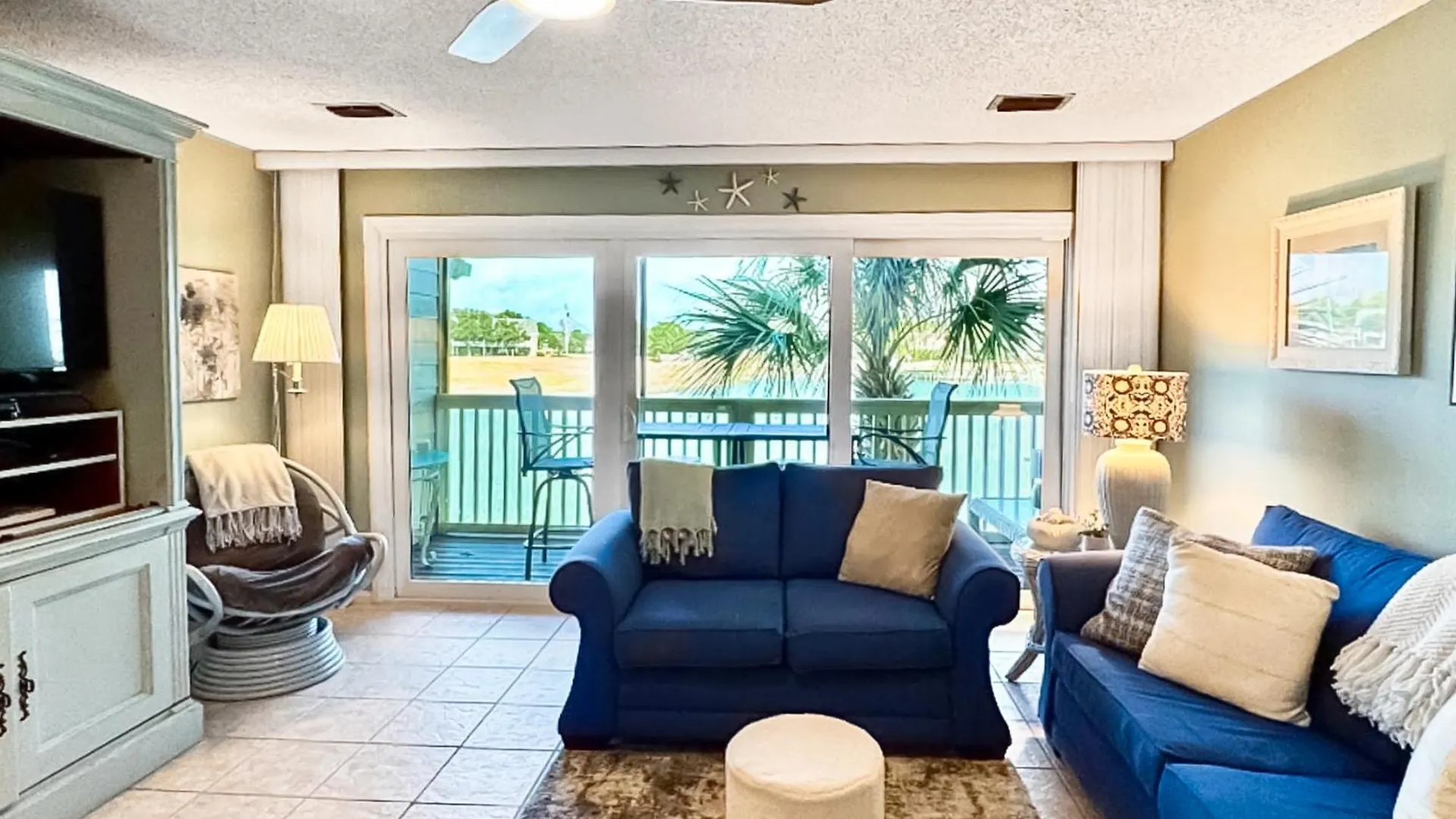 Seascape Lakefront 216 Destin